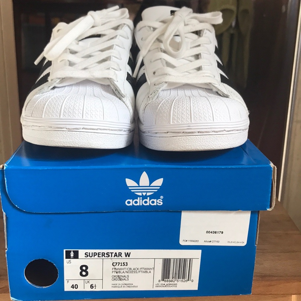 Adidas Superstar